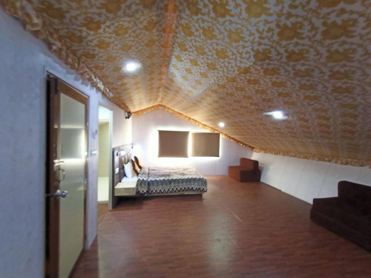 Ghughuti Resort Lansdowne Zewnętrze zdjęcie